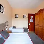 فندق Hostal-restaurante El Paisano *