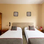 فندق Hostal-restaurante El Paisano *