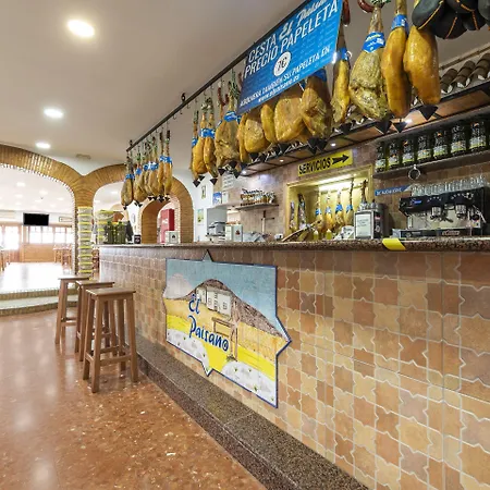 Hostal-restaurante El Paisano فندق Guadalema de los Quinteros