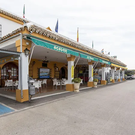 Hostal-restaurante El Paisano Hotel